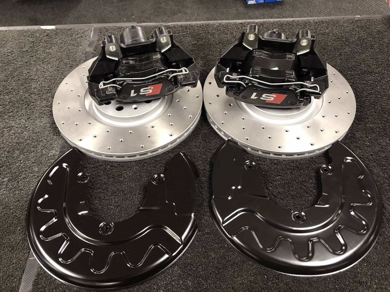 AUDI A1 TFSi 185 S1  PERFORMANCE BRAKE DISC BRAKE PADS CALIPERS  310MM