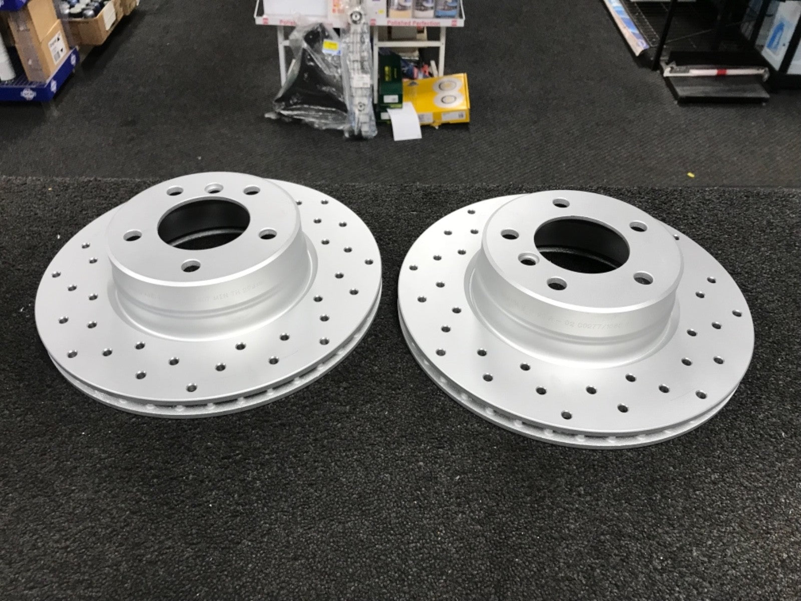 BMW E60 E61 520d 525d FRONT BRAKE DISC CROSS DRILLED 310MM