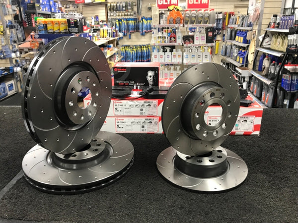 GOLF R TSI DSG  BRAKE DISC PADS BREMBO DRILLED GROOVED FRONT REAR 310MM +340MM