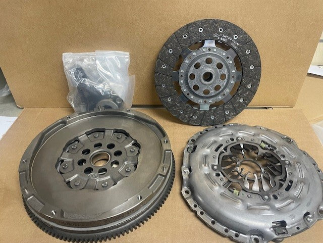 DUAL MASS FLYWHEEL CLUTCH KIT FOR NISSAN NV400 RENAULT MASTER MOVANO 2.3DCi CDTi