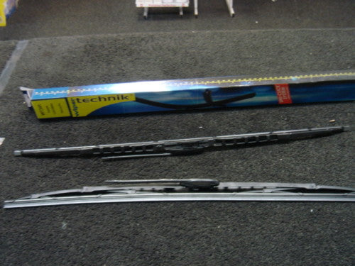 DAF LF55 FA 55.250 FRONT WIPER BLADE WIPERS & JETS X2