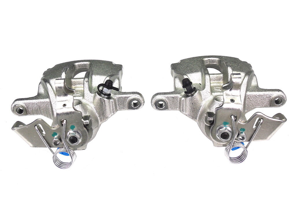 2 NEW REAR BRAKE CALIPER + SLIDER GUIDE PINS FOR PRIMASTAR VIVARO TRAFIC DCi DTi