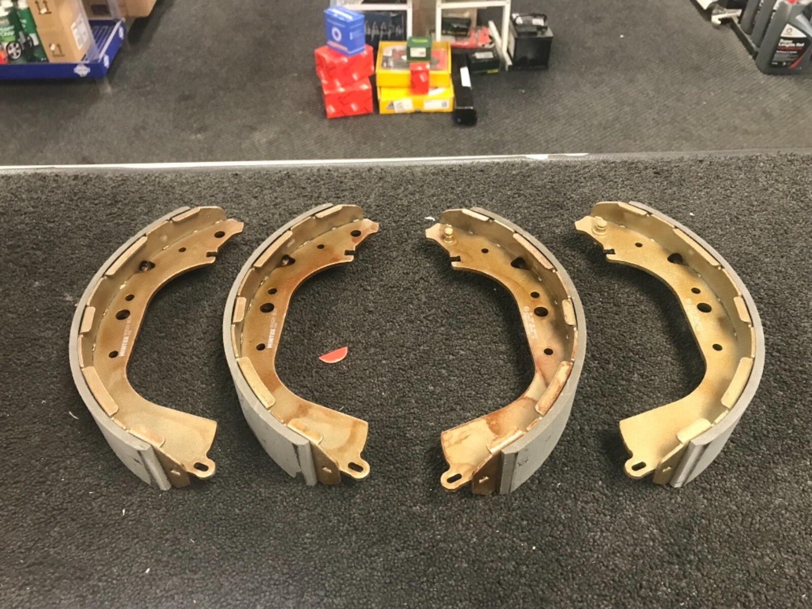 FOR TOYOTA HILUX TOYOTA HI LUX SURF KZN130 KZN185 295MM BRAKE SHOES