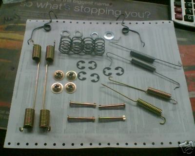 LDV CONVOY PILOT  BRAKE SHOES FITTING KIT 1985 - 2004