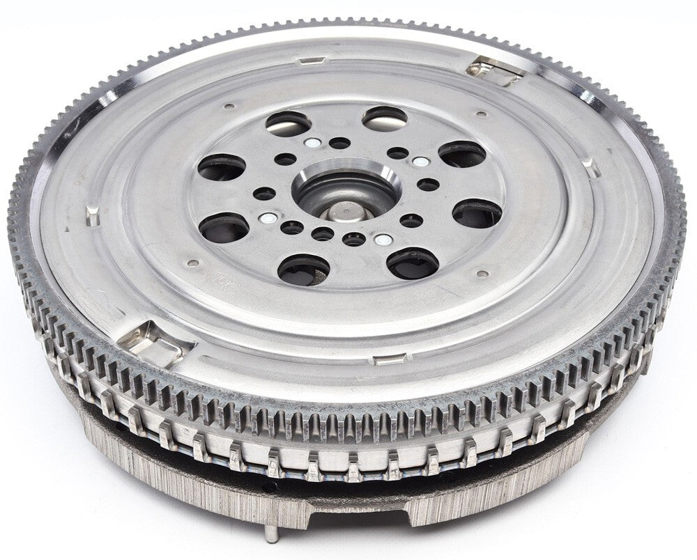 FOR SPRINTER 211 311 314 316 2.1 CDi 2018 ON DUAL MASS FLYWHEEL 260MM REDUCED!!