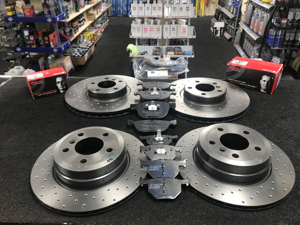BMW X5 Xdrive 30D MSPORT BRAKE DISCS CROSS DRILLED BREMBO BRAKE PADS FRONT REAR