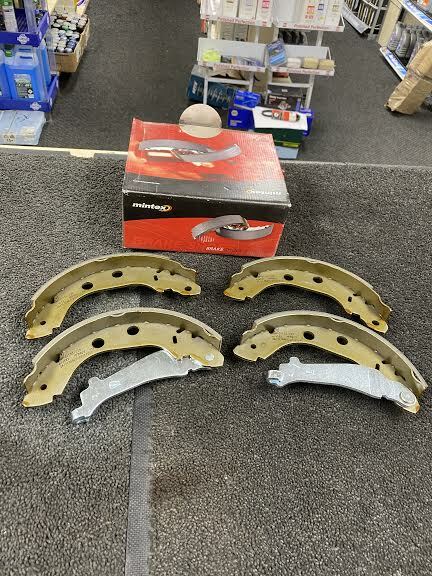 For NISSAN KUBISTAR KANGOO 1.2  MINTEX REAR BRAKE SHOES SET OF 4