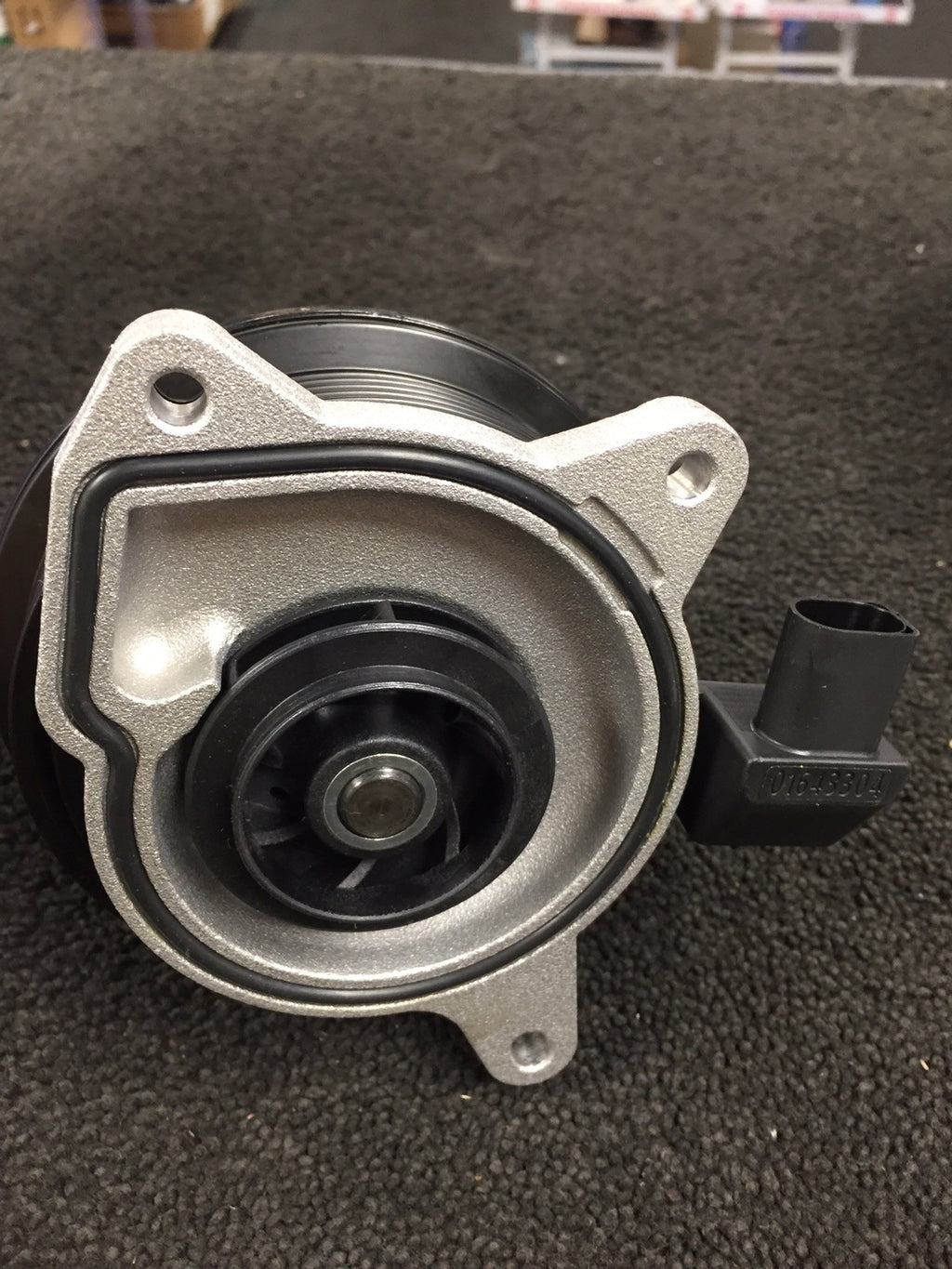 SEAT ALHAMBRA IBIZA  SKODA FABIA GOLF 1.4 TSI AUDI A1 1.4 TFSI WATER PUMP NEW