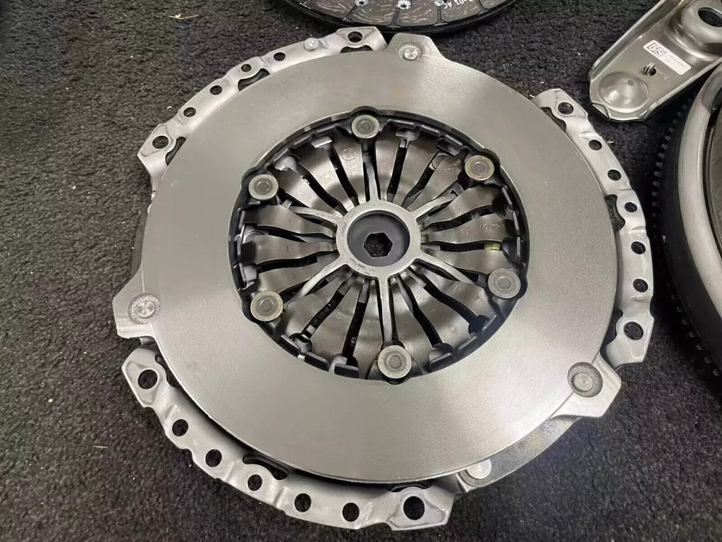 DUAL MASS FLYWHEEL CLUTCH KIT FOR MINI ONE COOPER F55 F56 F57 1.5 1.5D DIESEL