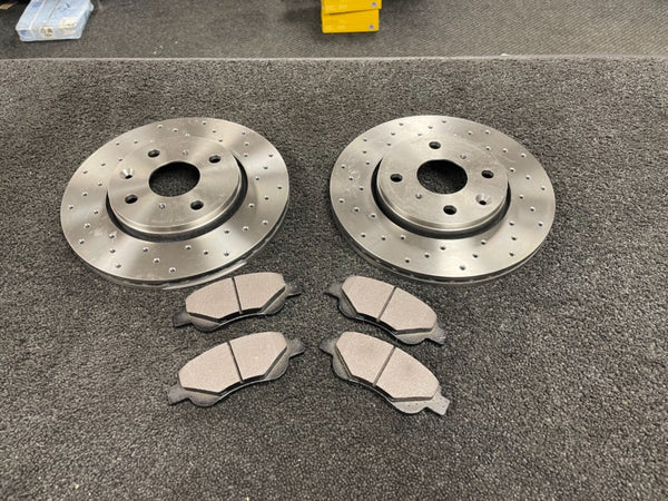 FOR AYGO PEUGEOT 1007 C1  2005-2013 FRONT DRILLED BRAKE DISCS & PADS