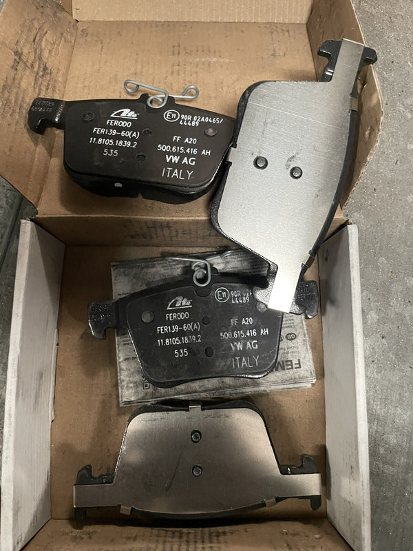 REAR BRAKE PADS FOR AUDI RS3 GOLF R MK6 7  5G0698451 GENUINE VW AUDI 310MM DISC