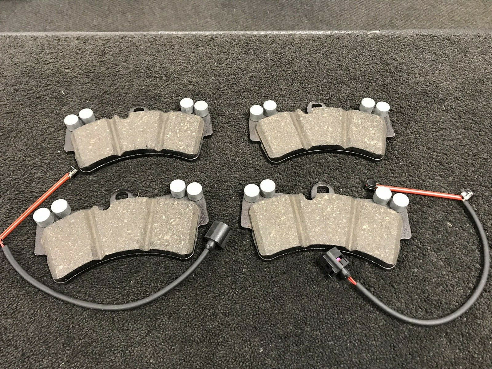 BRAKE PADS FRONT REAR +SENSORS FOR AUDI Q7 3.0 TDi 4L QUATTRO S LINE 2006-2012