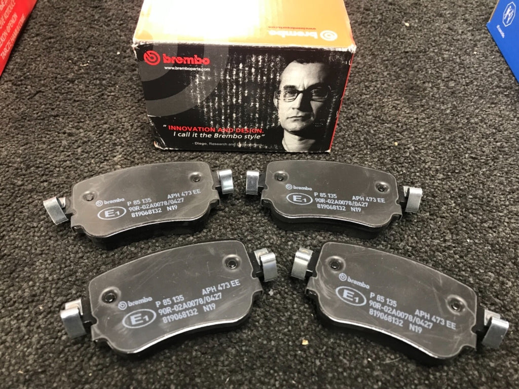 AUDI S3 8V BRAKE DISC PADS BREMBO DRILLED FRONT REAR 310MM +340MM
