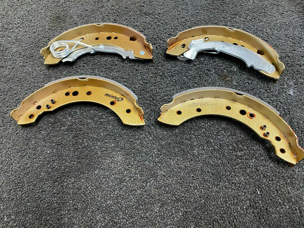 Brake Shoes Set Rear Fits Citroen C3 C2 1.0 1.1 1.4 HDi 1.6 4241L0