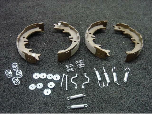 FOR LEXUS GS300 SE REAR HANDBRAKE PARKING BRAKE SHOE  FITTING KIT  