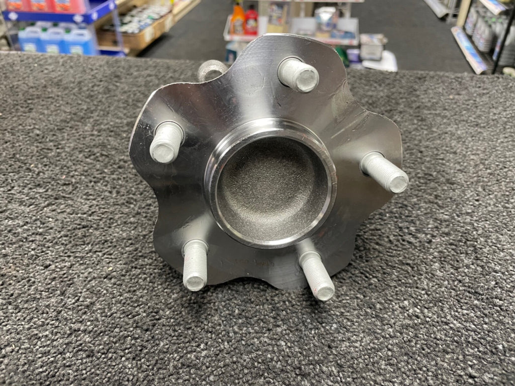 REAR WHEEL BEARING HUB FITS 2010-ONWARDS NISSAN JUKE 1.2 1.5 1.6 2WD