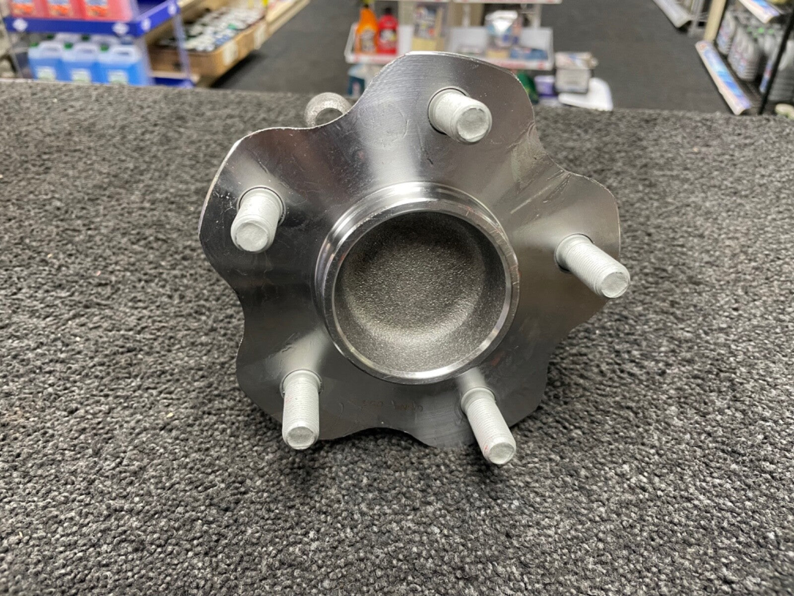 REAR WHEEL BEARING HUB FITS 2010-ONWARDS NISSAN JUKE 1.2 1.5 1.6 2WD