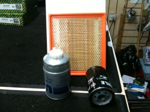 VOYAGER GRAND VOYAGER  2.8CRD 01-06 OIL  AIR  FUEL FILTERS SERVICE KIT