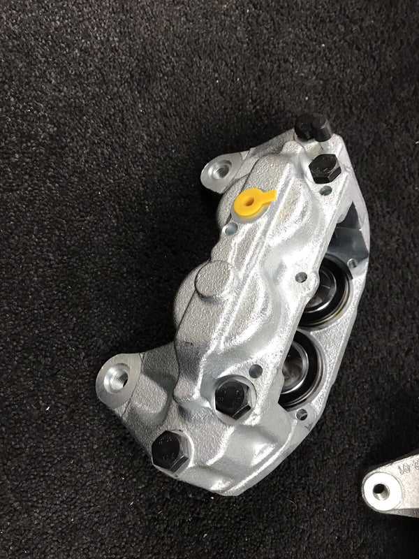 4 POT FRONT BRAKE CALIPER RH O/S TO FIT SUBARU IMPREZA WRX TYPE R STI RA 777 