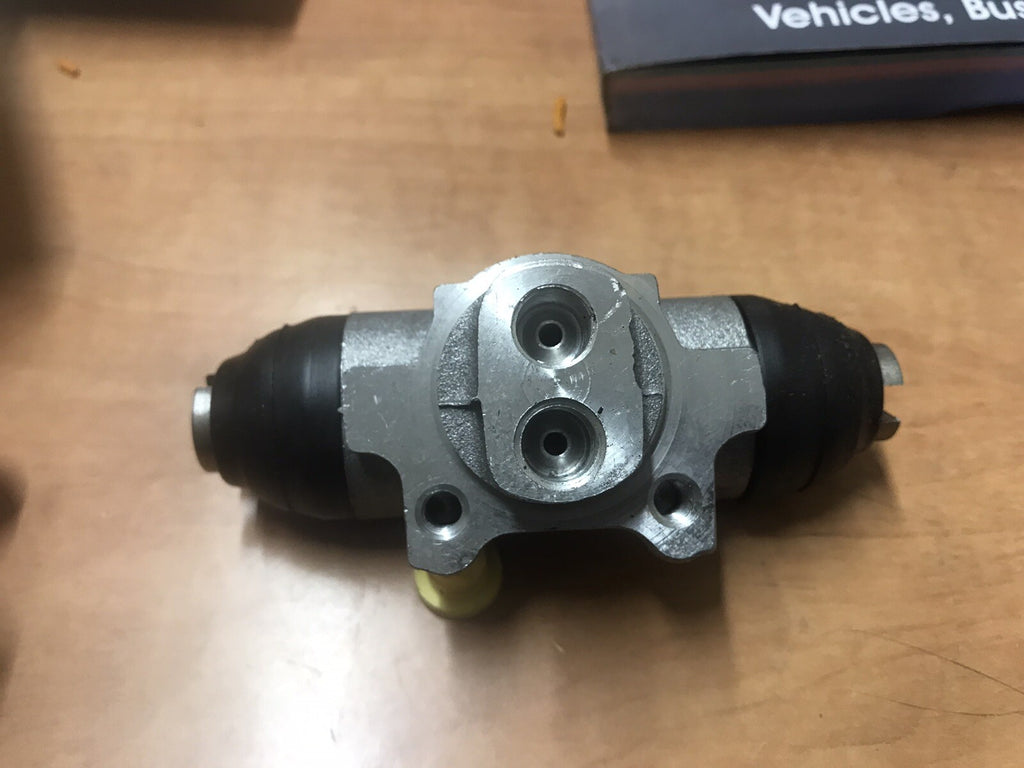 FOR SUZUKI ESCUDO SJ410 VITARA X90 REAR RH BRAKE WHEEL CYLINDER FRONT CYLINDER