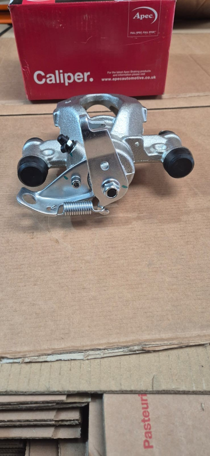 REAR OS RH  BRAKE CALIPER FOR NV400 MASTER MOVANO INTERSTAR DCi SINGLE WHEELER