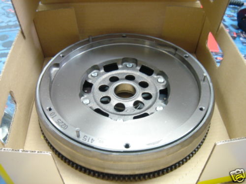 307 407 607 807 C4 C5 2.0HDI DUAL MASS FLYWHEEL &CLUTCH