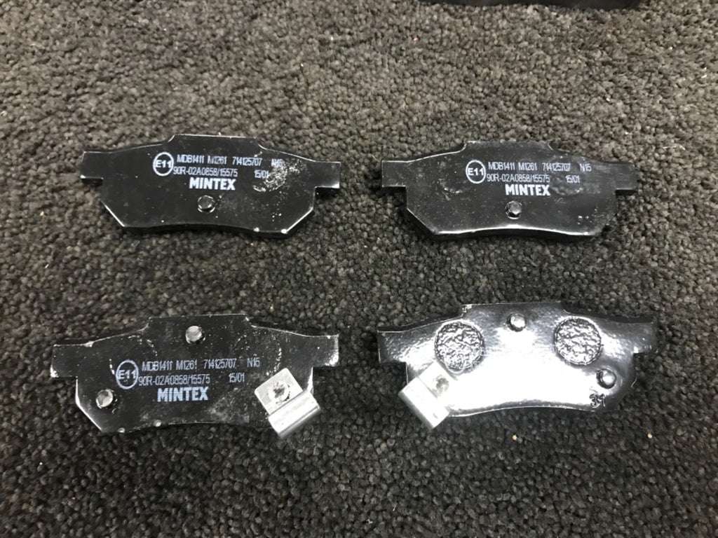 ROVER 25 1.8GTi BRAKE PADS MINTEX FRONT REAR  BRAKE DISC PADS
