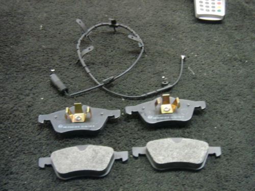 FOR MINI BMW MINI ONE COOPER BRAKE PADS FRONT EBC ULTIMAX AND SENSOR