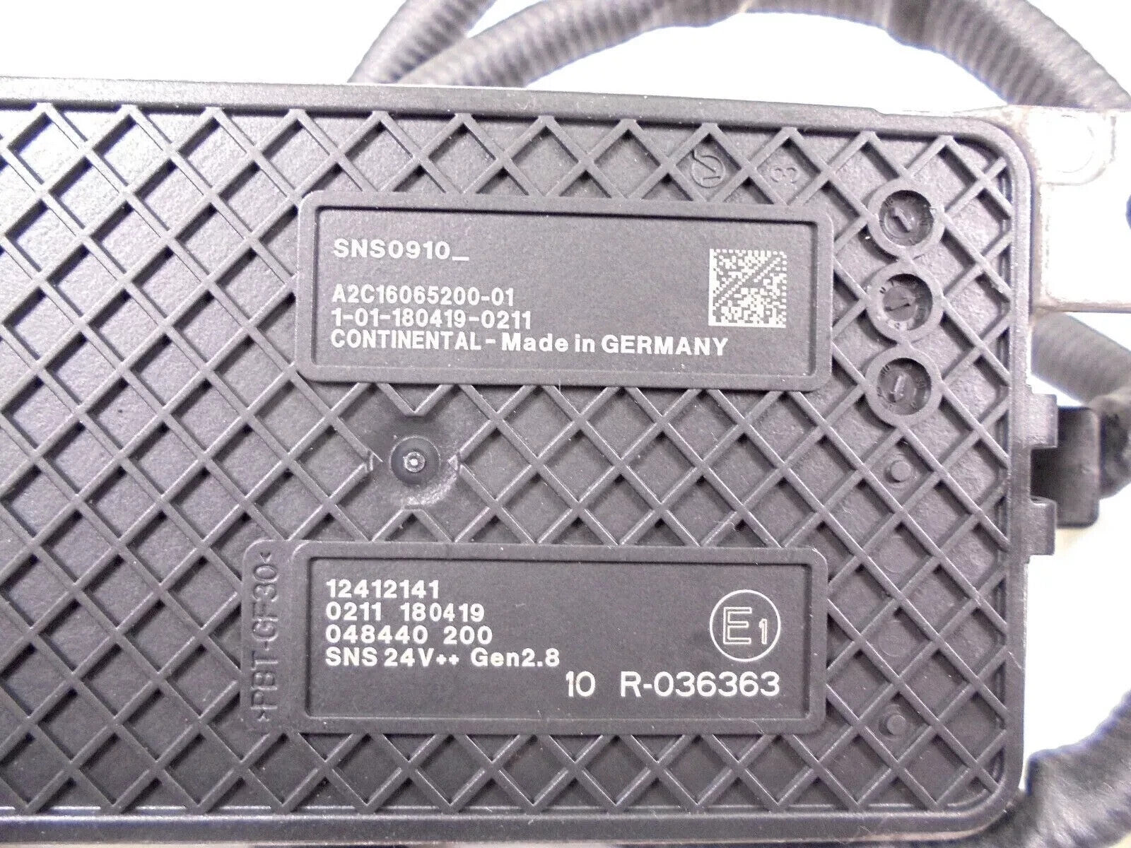 GENUINE LEIEBER 12412141 SNS0910 A2C16065200-01 NITROGEN OXIDE  NOX SENSOR