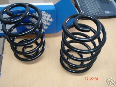 FORD FOCUS MK1 1998-2004 1.6 1.8 2.0 ZETEC  FRONT  COIL SPRINGS  X 2