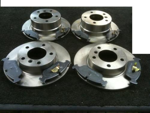 BMW 3 SERIES 318I SE E46  BRAKE DISCS  BRAKE PADS  FRONT REAR