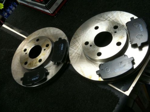 FOR TOYOTA ALPHARD/VELLFIRE MPV (MK1 (ANH10)) FRONT BRAKE DISC PAD SET