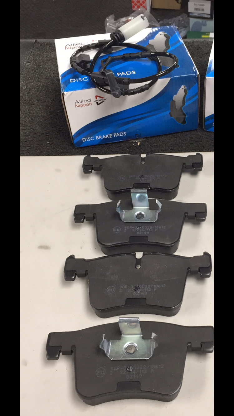 New BMW 3 Series F30 318d Genuine comline front  Brake Pads Set + wire  