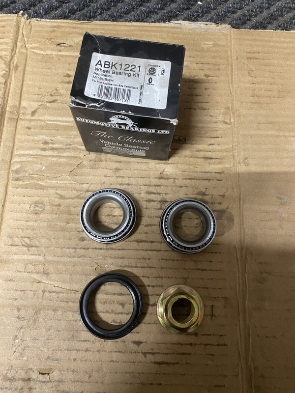 FOR MITSUBISHI COLT MIRAGE 1984-1988 MITSUBISHI LANCER REAR WHEEL BEARING KIT