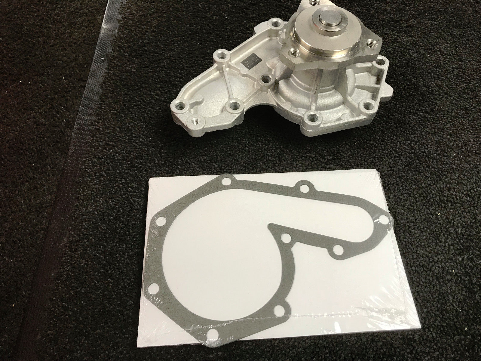 FOR RENAULT CLIO RSi KANGOO LAGUNA MEGANE ESPACE WATER PUMP WITH GASKET NEW 