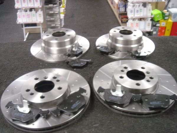BMW X5 E53 3.0D 4.4 BRAKE DISC DRILLED GROOVED FRONT REAR MINTEX PADS & SHOES