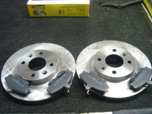 MEGANE CLIO SCENIC KANGOO BRAKE DISCS & PADS 260M