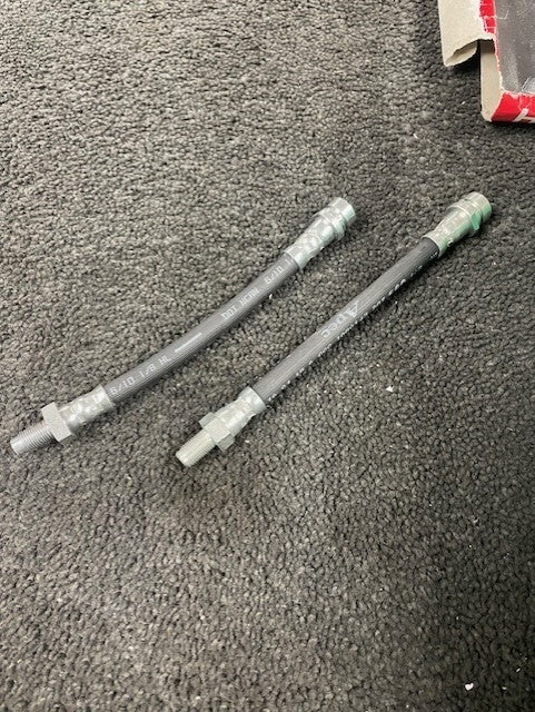 FORD FOCUS MK1 REAR BRAKE FLEXY HOSE PIPES- FOR MODELS WITH REAR DISC BRAKES