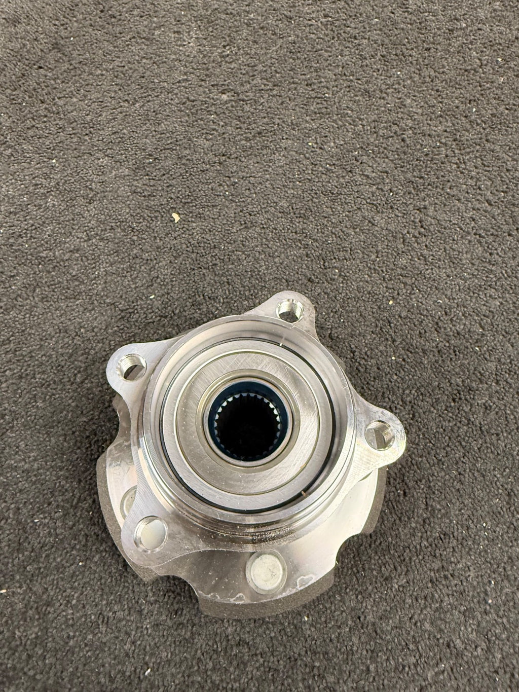 ALPHARD VELLFIRE 08-14 AWD 4WD REAR WHEEL AXLE HUB BEARING COMPLETE
