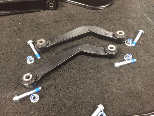 FOR FORD MONDEO MK3 ESTATE REAR UPPER SWINGING CONTROL ARMS WITH BOLT 1325326