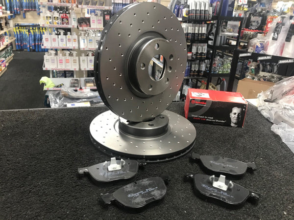 BMW X5 3.0D M50 F15 BRAKE DISCS CROSS DRILLED  BRAKE PADS FRONT