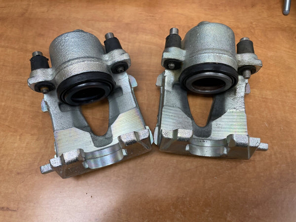 2 FRONT BRAKE CALIPER  VW/ AUDI FOR PASSAT BORA POLO 256/280MM DISC