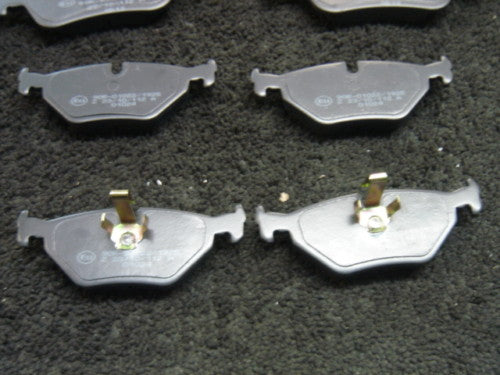ROVER 75 MG ZT BRAKE PADS REAR BRAND NEW SET