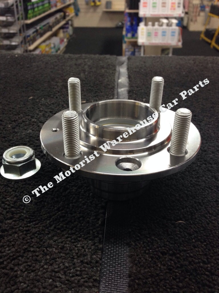 VOLVO V40 S40 REAR WHEEL BEARING HUB & HUB NUT