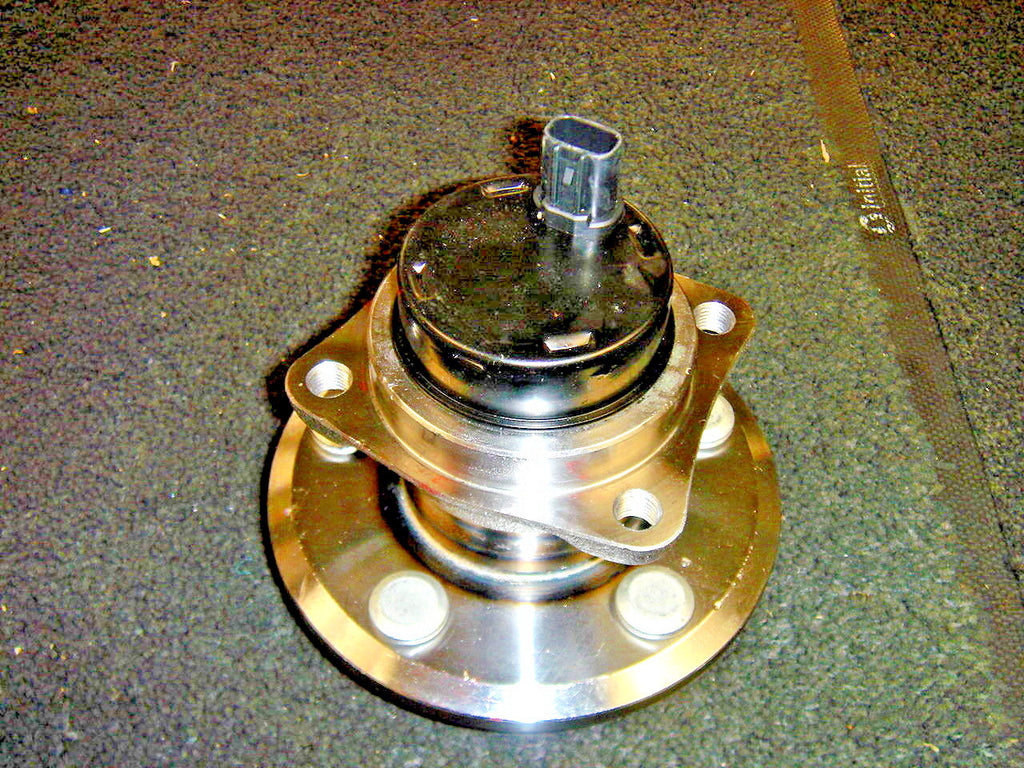 FOR TOYOTA AVENSIS VVTI D4D 2003 ON  REAR WHEEL BEARING KIT 