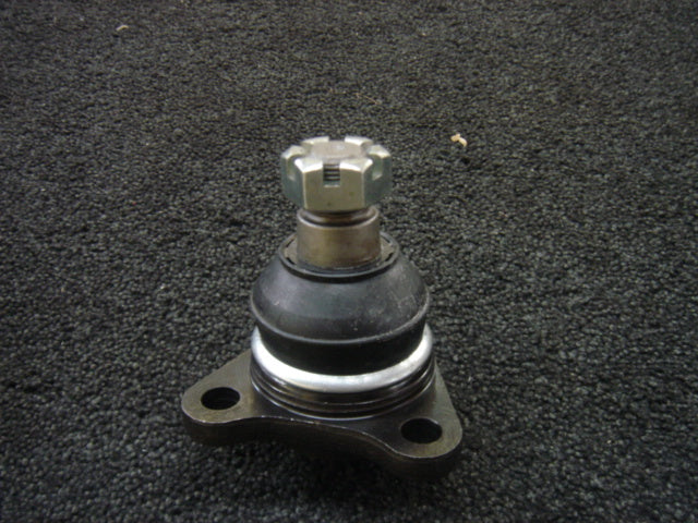FOR MITSUBISHI CANTER 1998-2005 BALL JOINT  LOWER SUSPENSION LOWER BALL JOINT