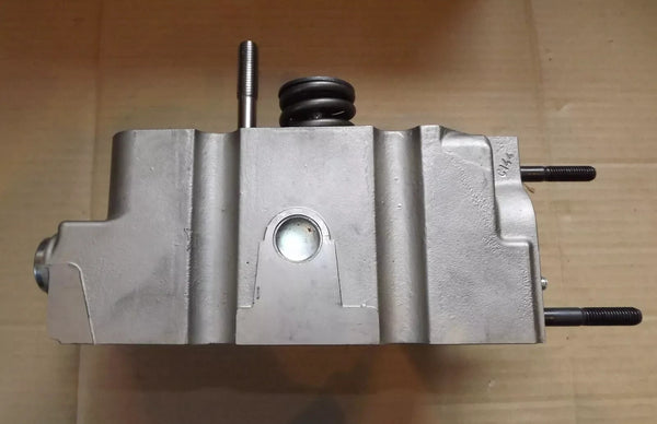 BRAND NEW CYLINDER HEAD JEEP CHEROKEE 2.5TD Turbo Diesel 5SPEED 1995-96 1BOLT