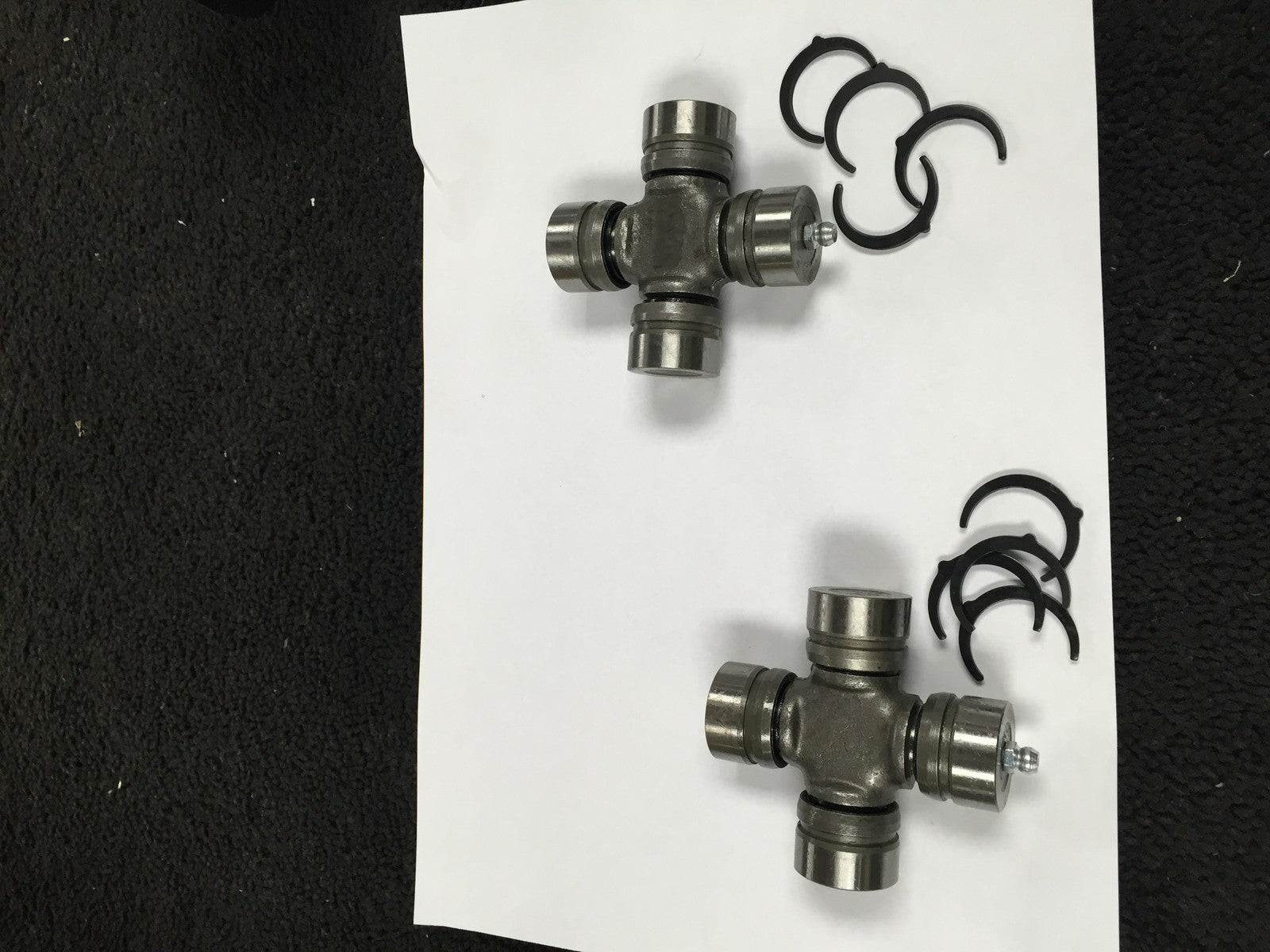 FOR NISSAN NAVARA D22 FRONTIER 4X4 FRONT PORPSHAFT UJ UNIVERSAL JOINT PAIR