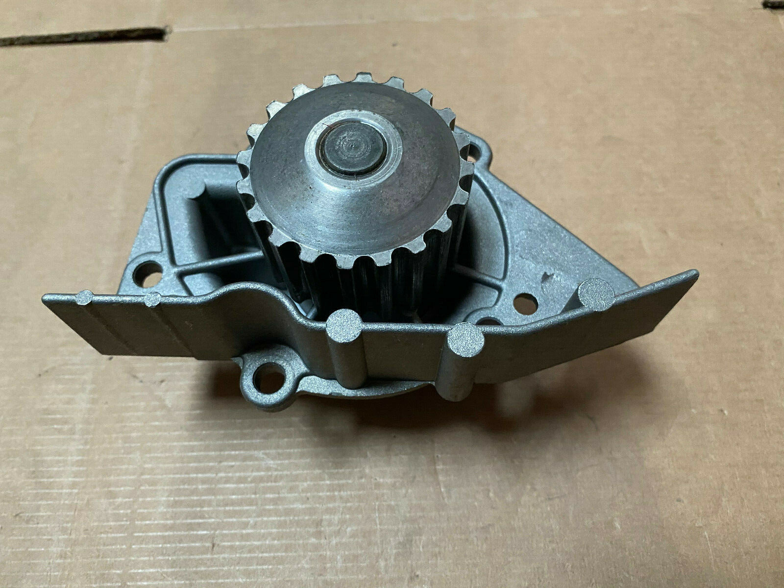 WATER PUMP FITS CITROEN BX GTI PEUGEOT 205 1.6 1.9 GTI 405 Mi16x4