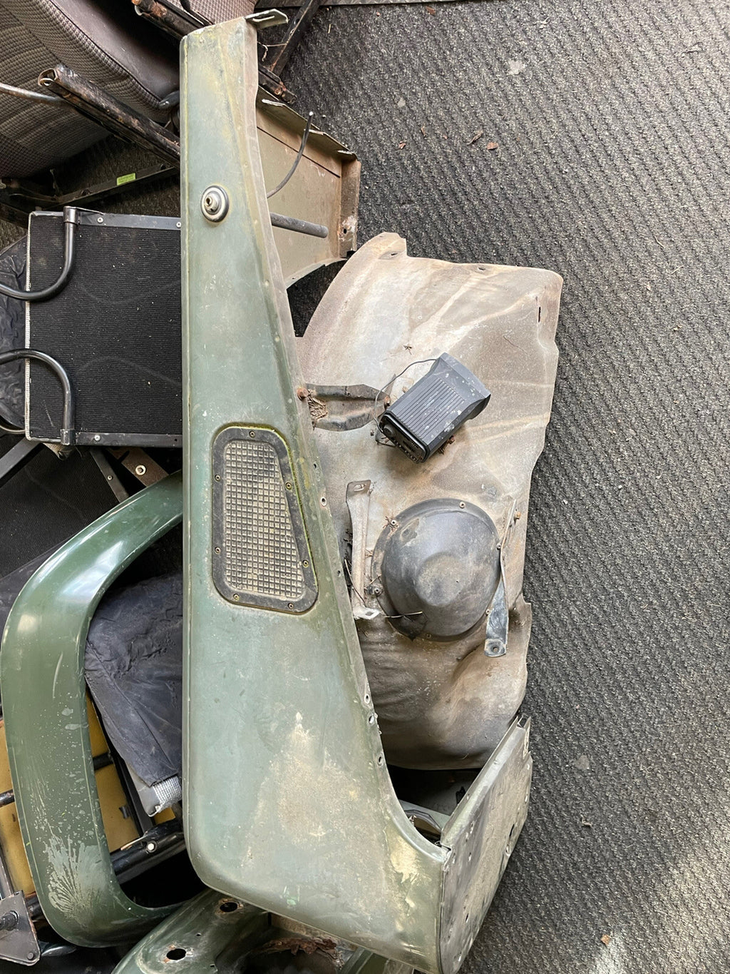 LANDROVER DEFENDER 90 110 TDi DRIVER RH SIDE WING COMPLETE WITH INNER WING